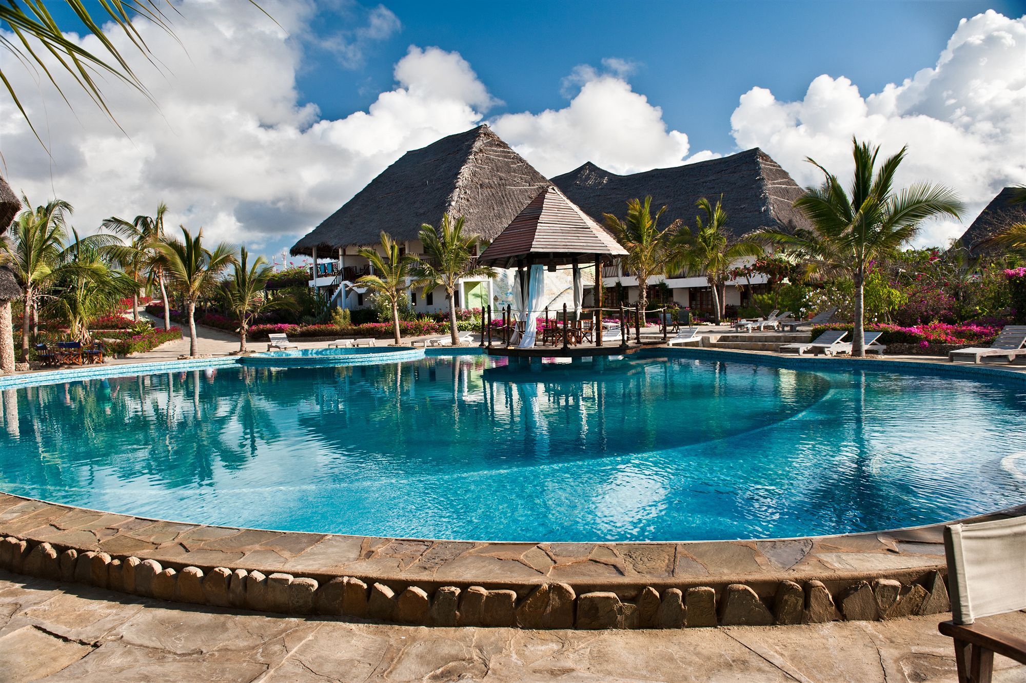 Jacaranda Beach Resort Watamu Exterior foto