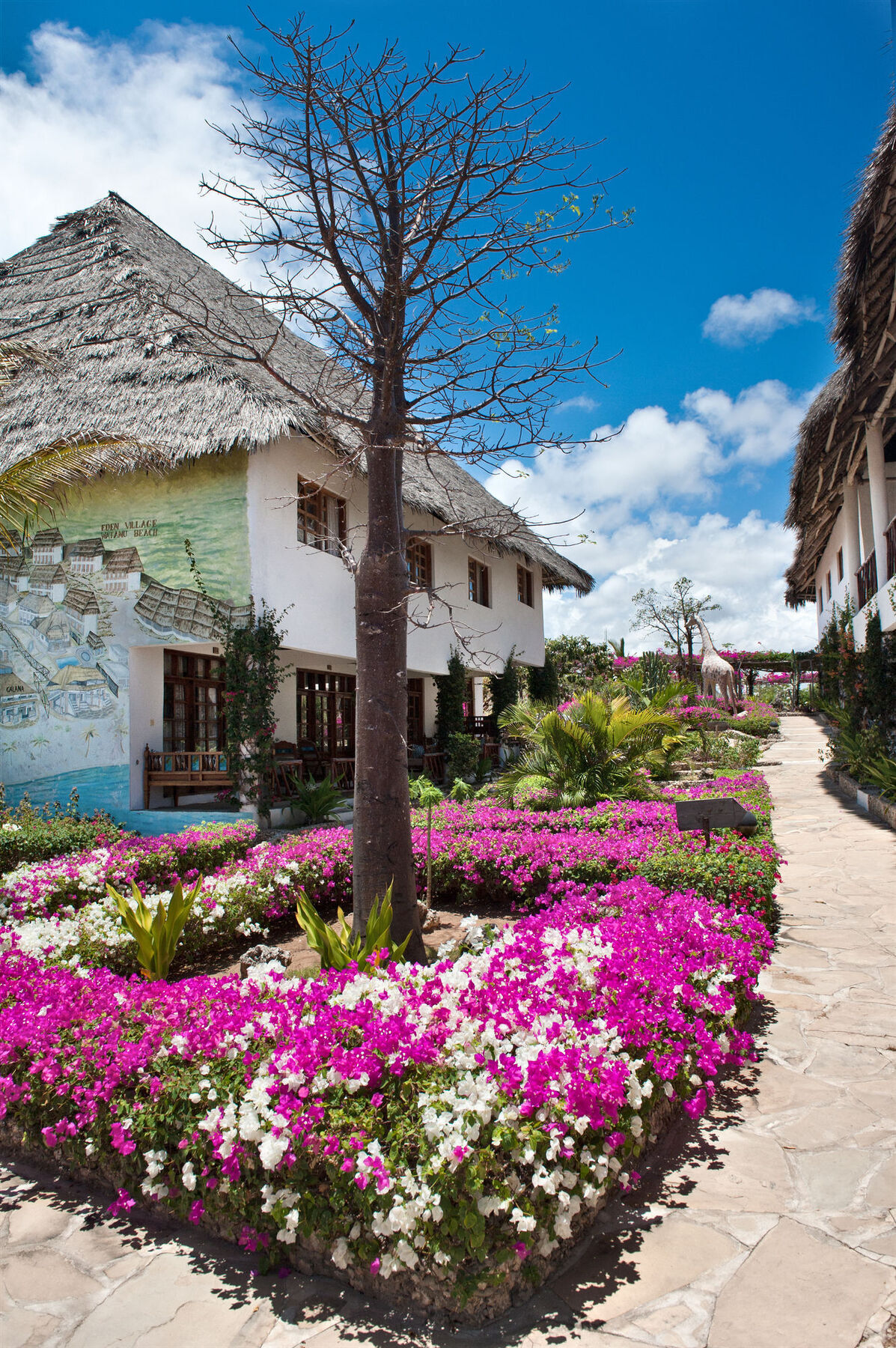 Jacaranda Beach Resort Watamu Exterior foto